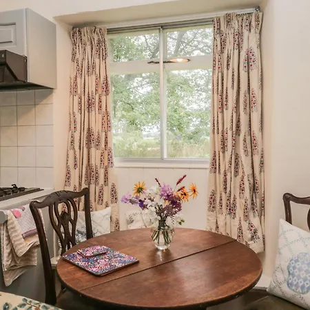 Ferienhaus The Laundrymaid's *