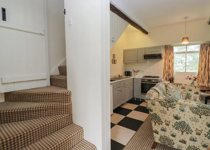 The Laundrymaid's * غْرانج أوفار ساندس